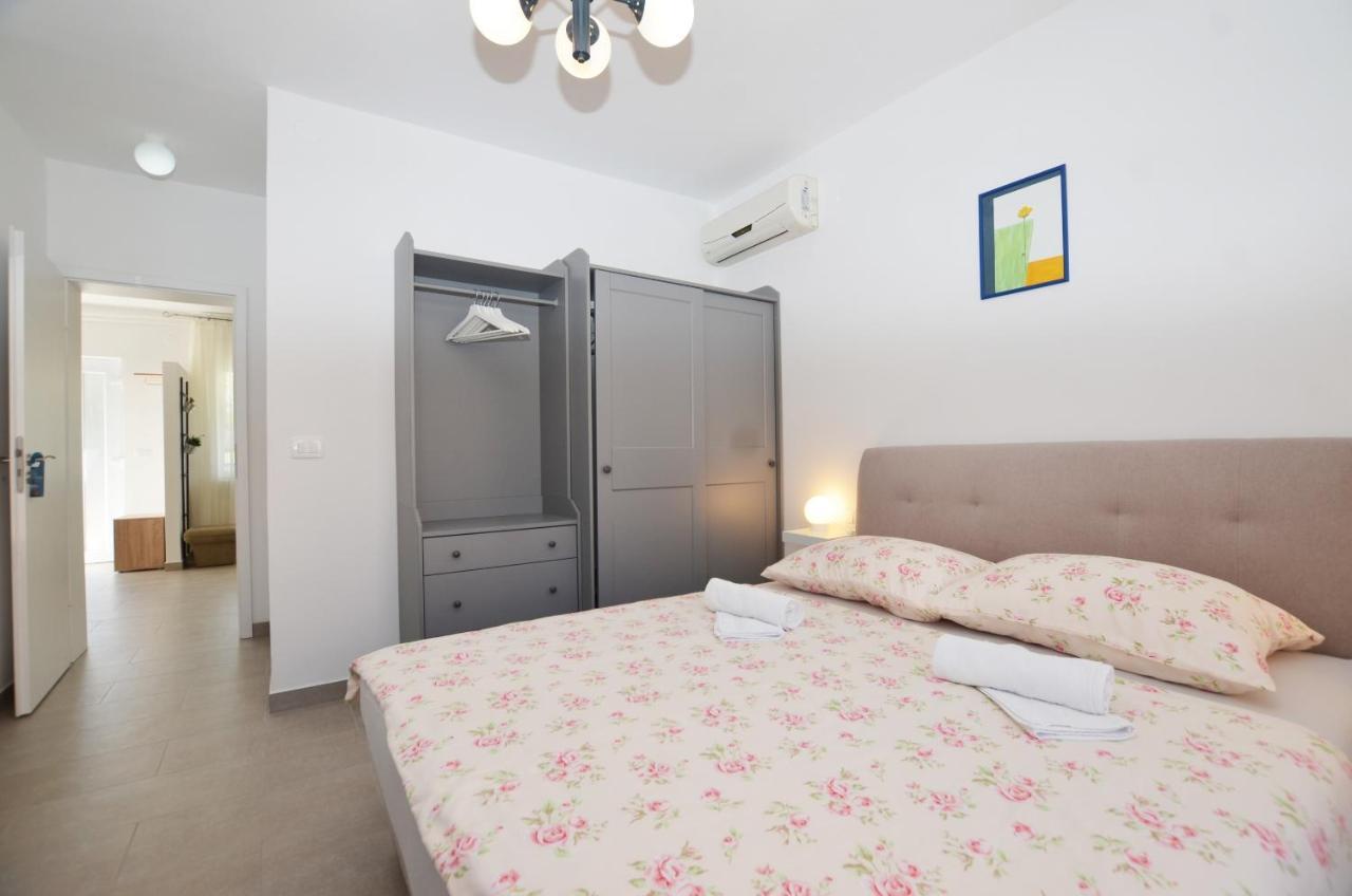 M&N Apartment Rovinj Kültér fotó